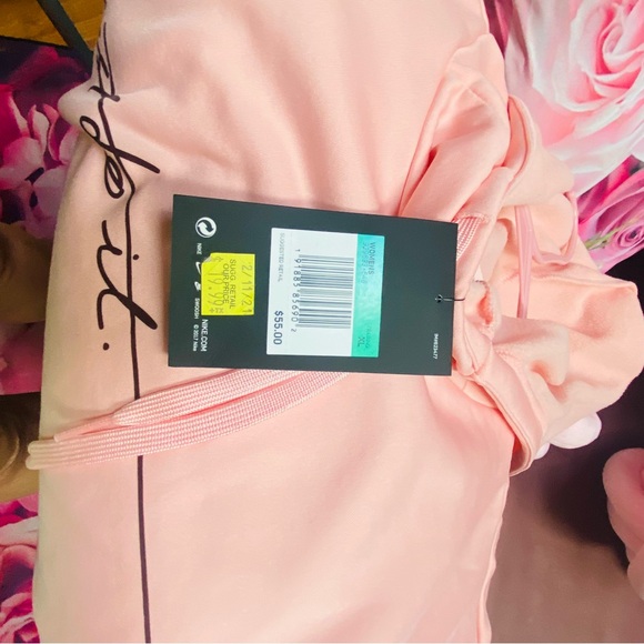 Women’s Nike Pink Just Do It hooded pullover - Picture 2 of 8